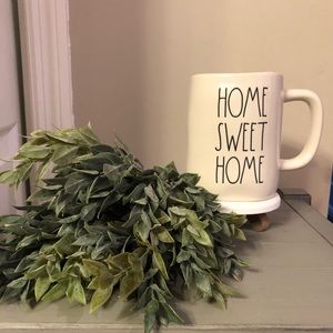 🍋Rae Dunn “Home Sweet Home” mug